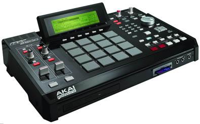 Akai MPC 2500 - komplexní hudební pracovní stanice 