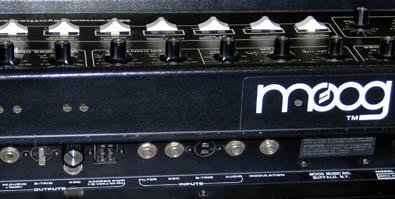 Micromoog Synthesizer Model 2090 - historický test