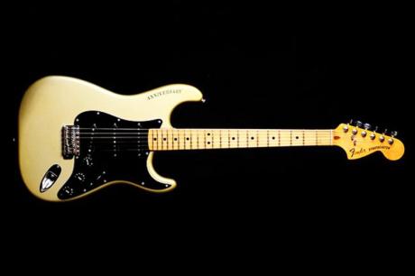 Vznik legendy Fender Stratocaster - 70. léta